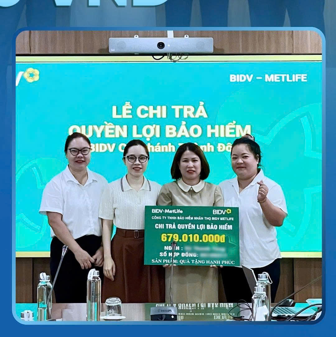 BIDV MetLife chi trả hơn 761 triệu đồng quyền lợi bảo hiểm cho khách hàng tại chi nhánh Thành Đô